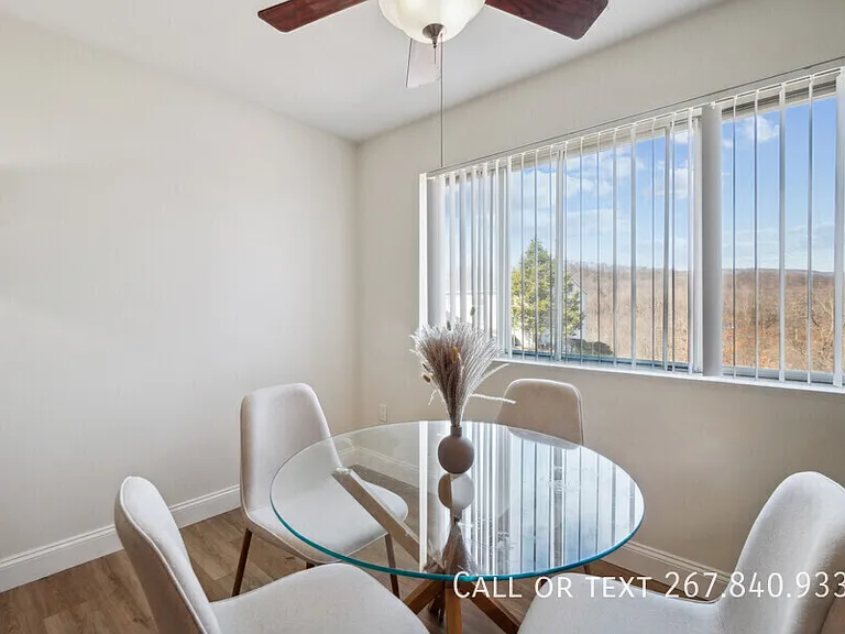 500 College Park Dr — Photo 13
