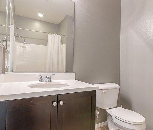 4th image of 5341 Ocean Unit 102