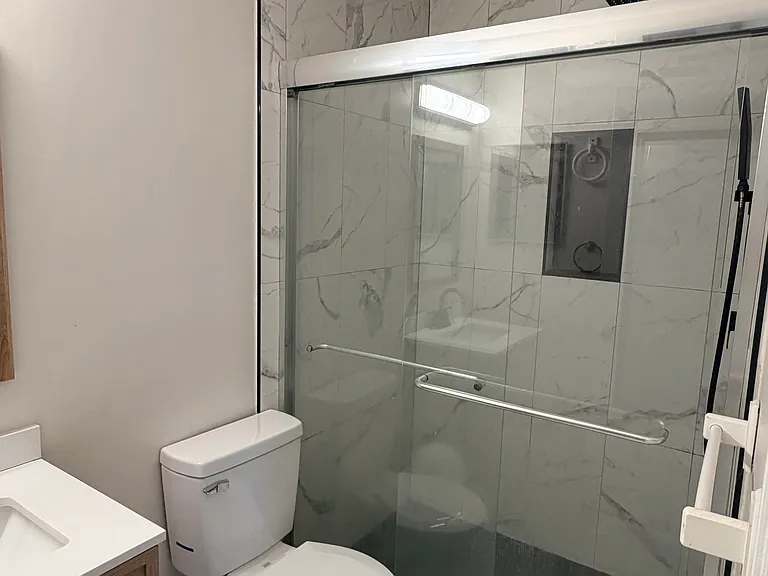 6506 N Lagoon Dr — Photo 3