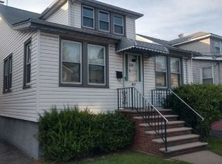 811 1st St, Secaucus, NJ 07094