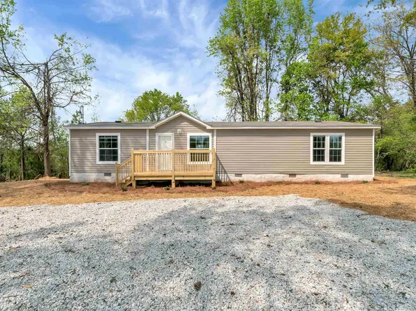 228 Sorrells Dr, Eastanollee, GA 30538
