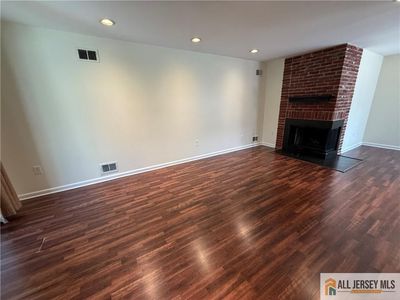 1009 Schmidt Ln, North Brunswick, NJ, 08902