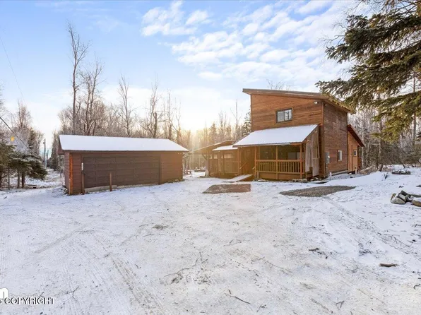 3280 De Armoun Rd, Anchorage, AK 99516