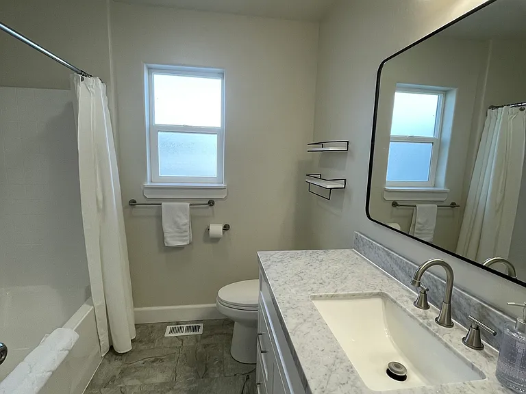 Main Bathroom