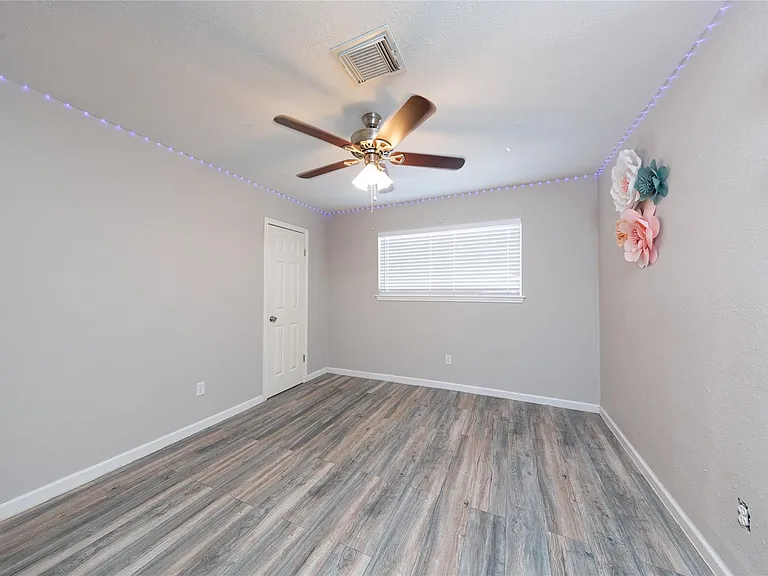 11003 Kirkmead Dr — Photo 15
