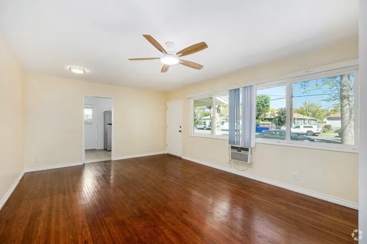 1 bed, 765 sqft, $1,950 — Photo 1