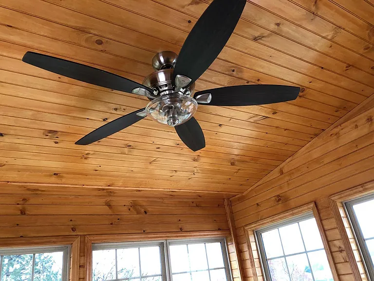 643 Copperfield Dr — Photo 32