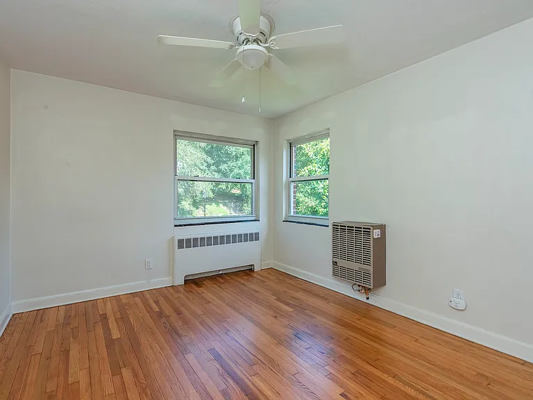 279 Kimberly Ave #6 — Photo 10