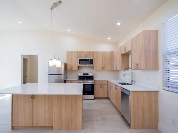 1616 E Hedrick Dr #2, Tucson, AZ 85719