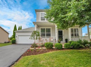 1854 Westridge Pl, Aurora, IL 60504