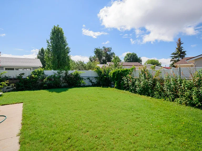 1307 Sage Loop — Photo 17