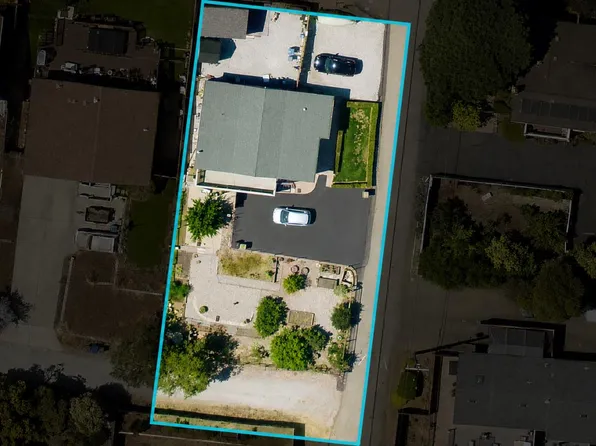 3355 Merrill Rd, Aptos, CA 95003