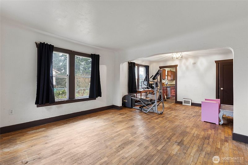 3rd image of 7801 S K Street
