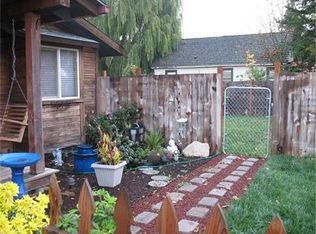 1615 Pioneer St, Philomath, OR 97370