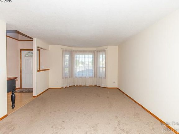 5th image of 1812 SE 188th Ave