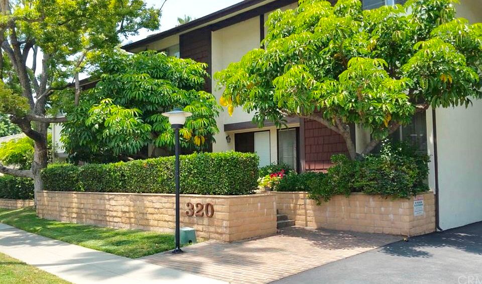 1st image of 320 Pasadena Ave #111