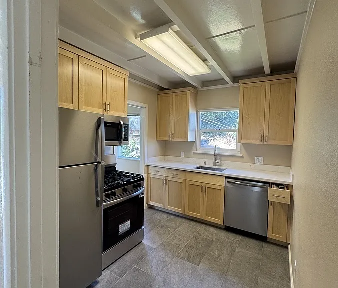 256 Elm St #2 — Photo 3