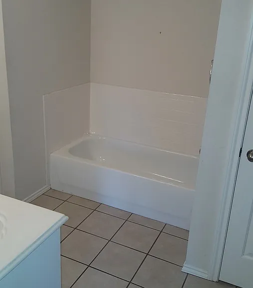 1002 Oshkosh Ave — Photo 20