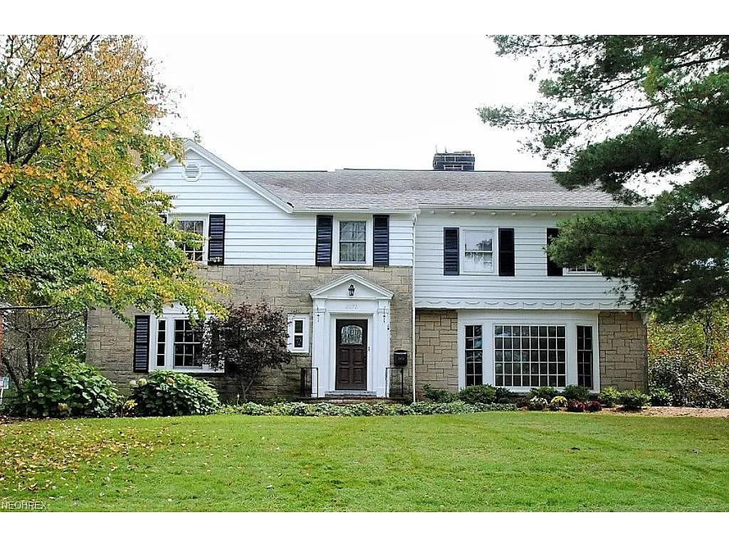 2671 Cranlyn Rd photo 1