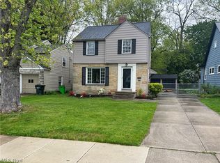 1689 Oakmount Rd, South Euclid, OH 44121