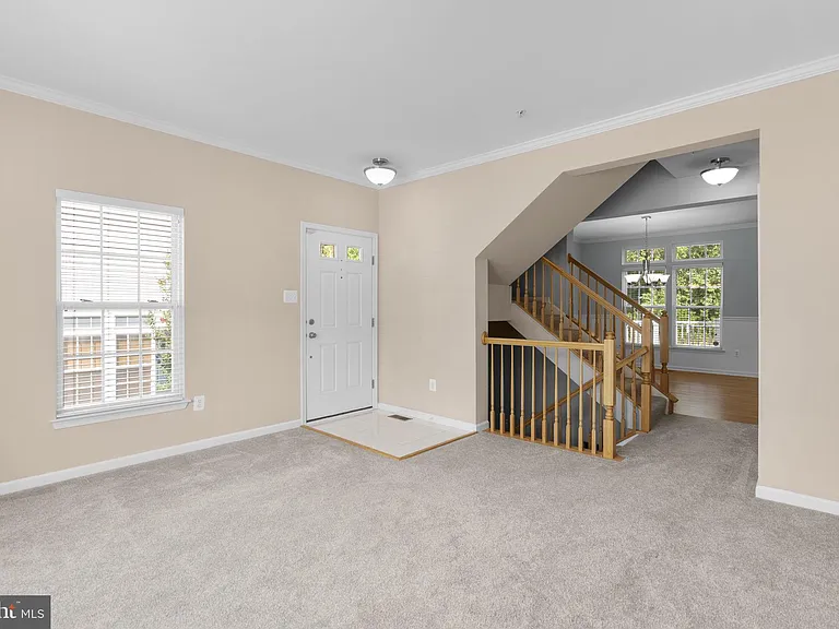 6381 Stockbridge Overlook Ct — Photo 5