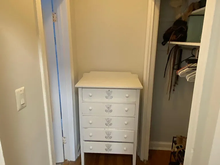 1847 Calvert St NW #5 — Photo 5