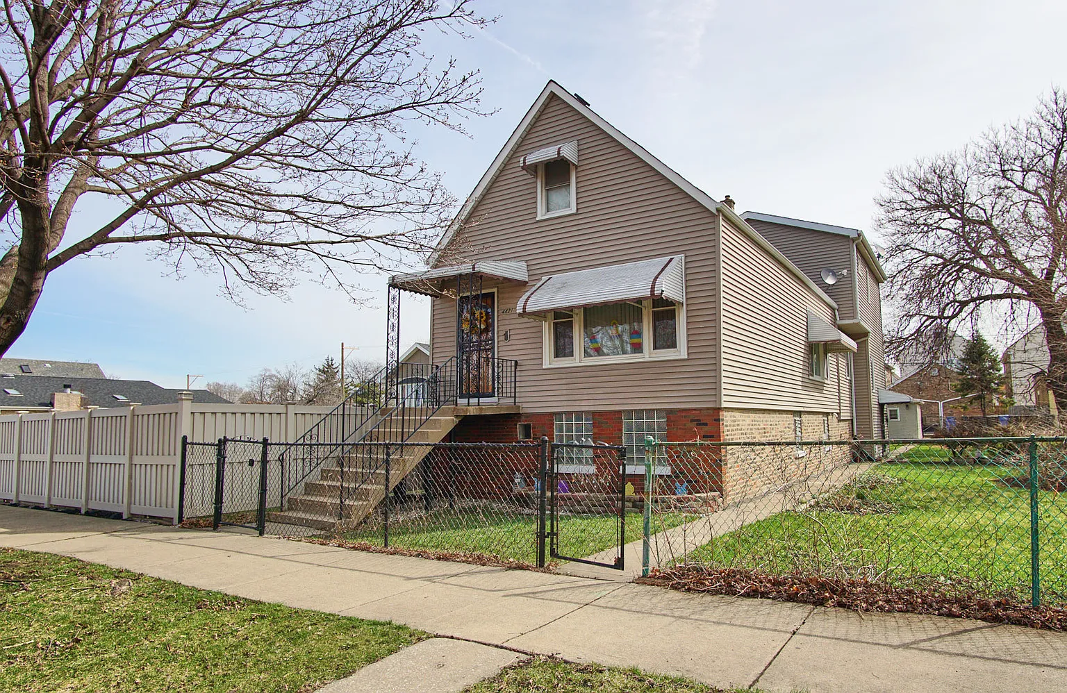 4421 S Drake Ave photo 1