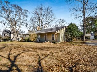 213 S Main St, Honea Path, SC 29654