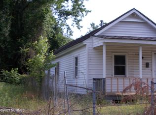 1116 E King St, Kinston, NC 28501