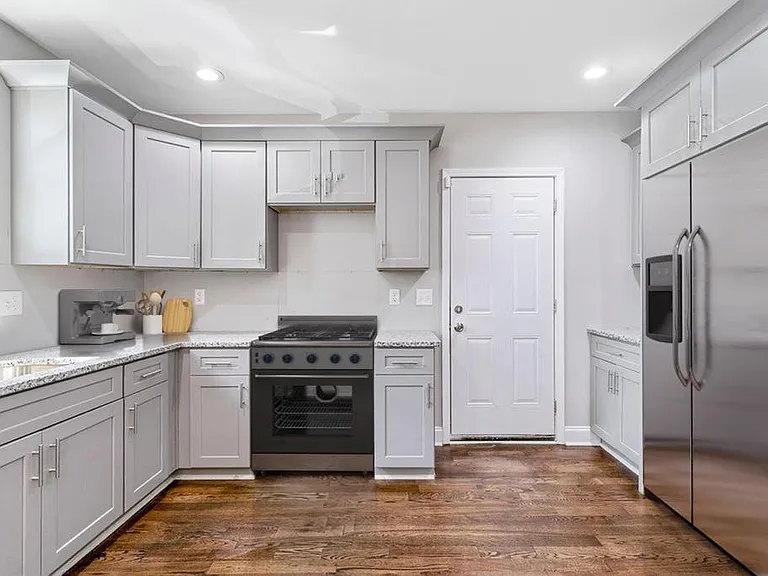 141 McDonough Blvd SE — Photo 4