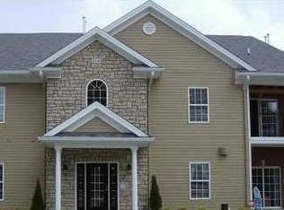 5101 Gemma Way UNIT 103, Louisville, KY 40219