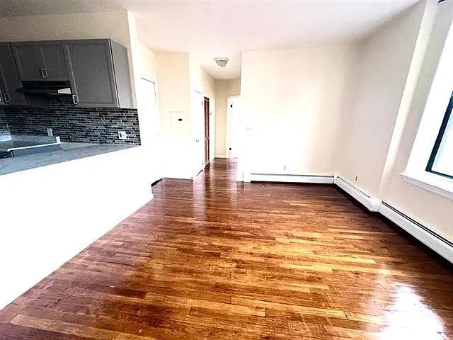 1 bed, 1.0 bath, $2,500 — Photo 4