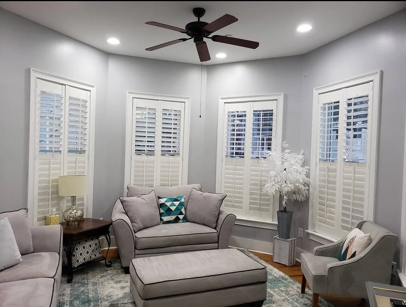 2 bed, 883 sqft, $2,295 — Photo 2