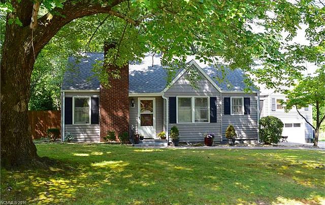 1st image of 383 Balsam Dr