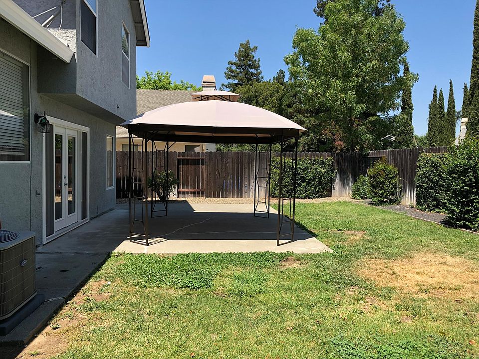 1st image of 861 Sonnet Way