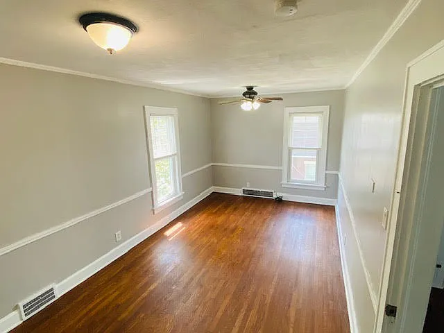 1029 23rd St NW — Photo 5