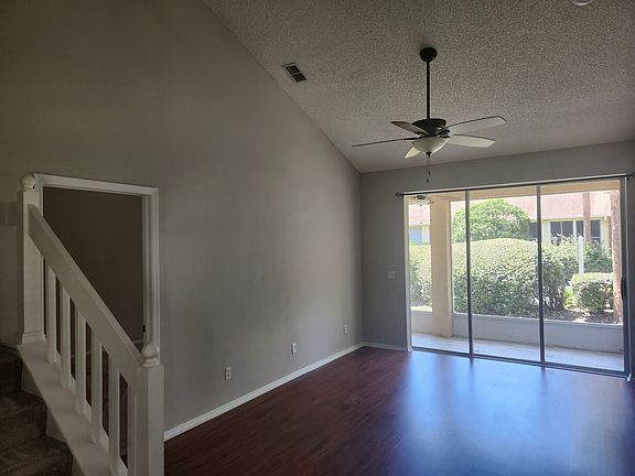 4th image of 2216 Andover Cir