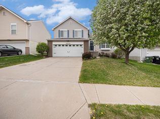 19633 X St, Omaha, NE 68135