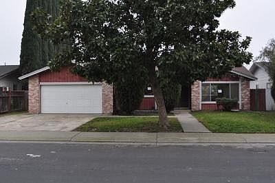 2nd image of 3048 Stanfield Dr