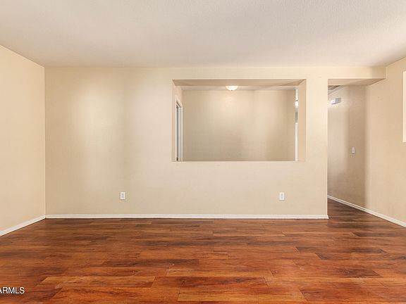 4th image of 12318 N 117TH Avenue