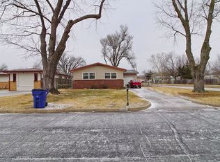 2203 S Millwood Ave, Wichita, KS 67213
