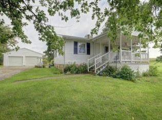 1864 County Road 600 N, Sidney, IL 61877