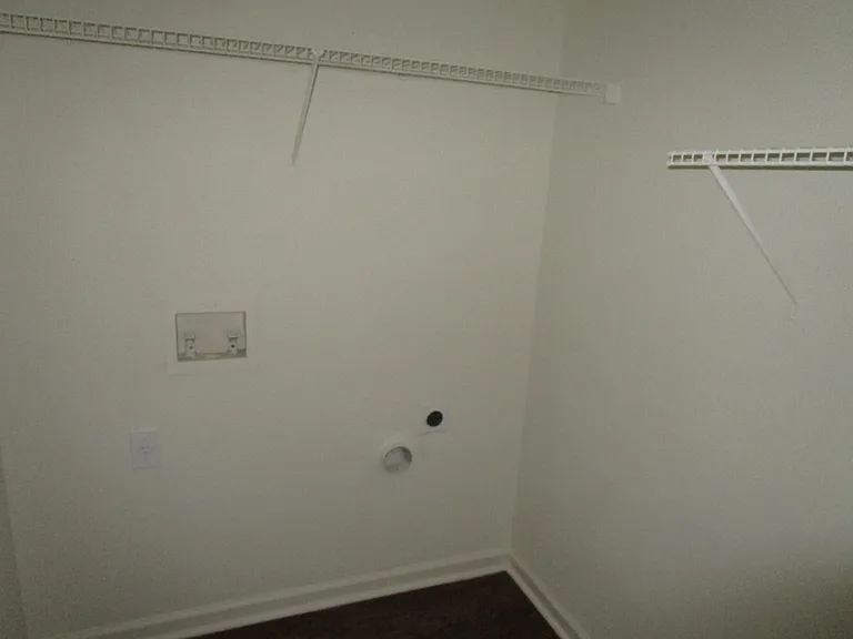 2325 Carlysle Cove Dr — Photo 13