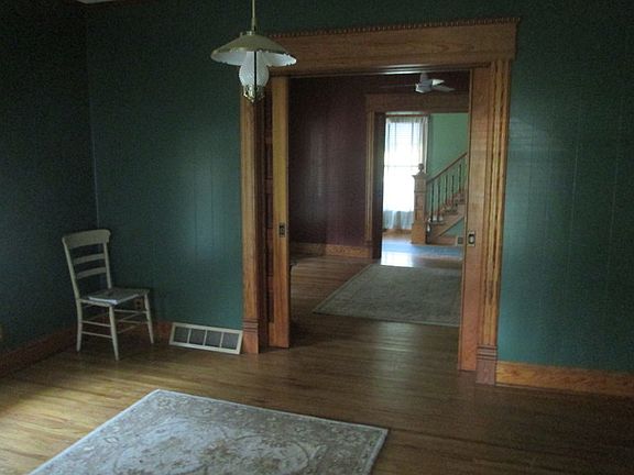 4th image of 316 E Clinton Ave