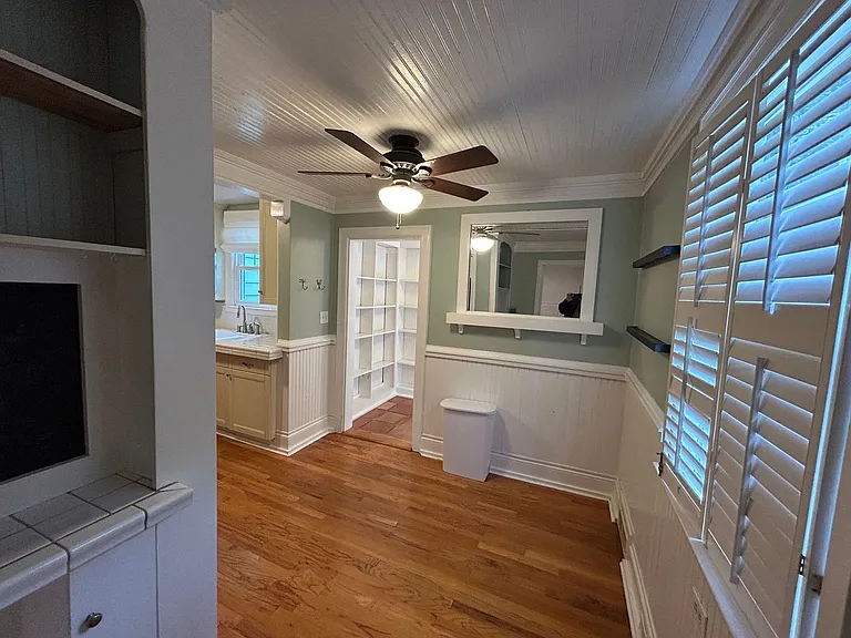 2461 Lyndhurst Ave — Photo 118