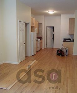 1st image of 117 E 89th St APT A3