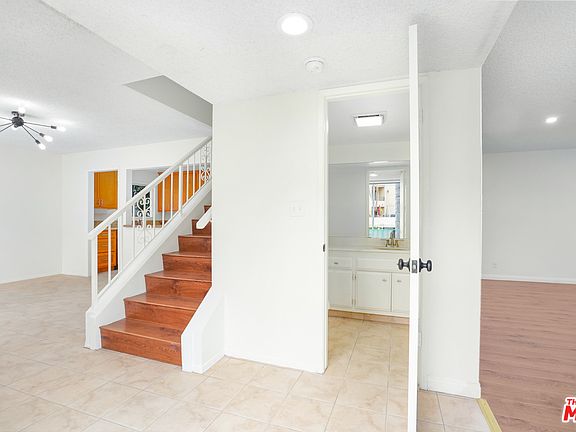 5th image of 1640 S Bentley Ave APT 1
