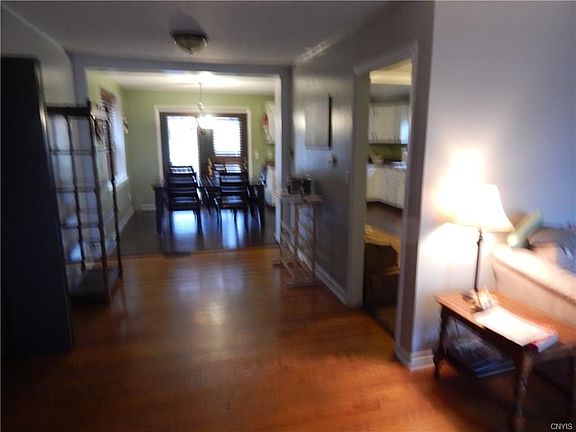 5th image of 161 Park Way
