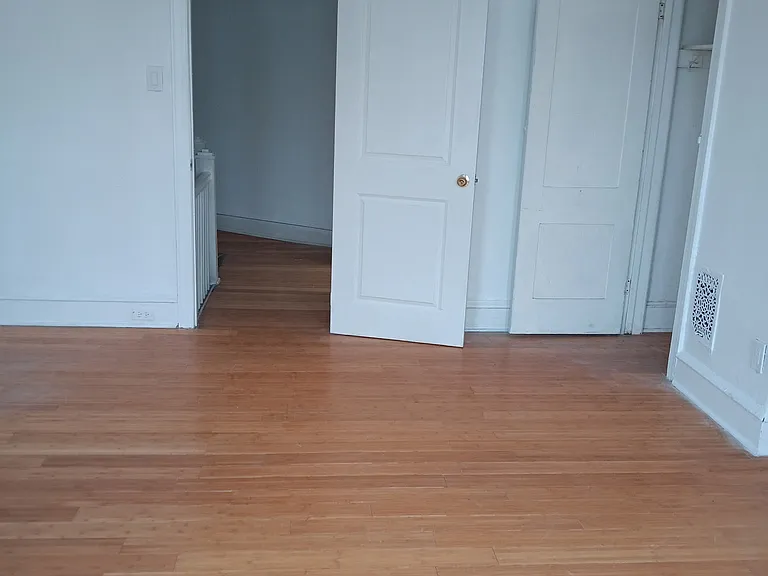 4435 N 16th St — Photo 14