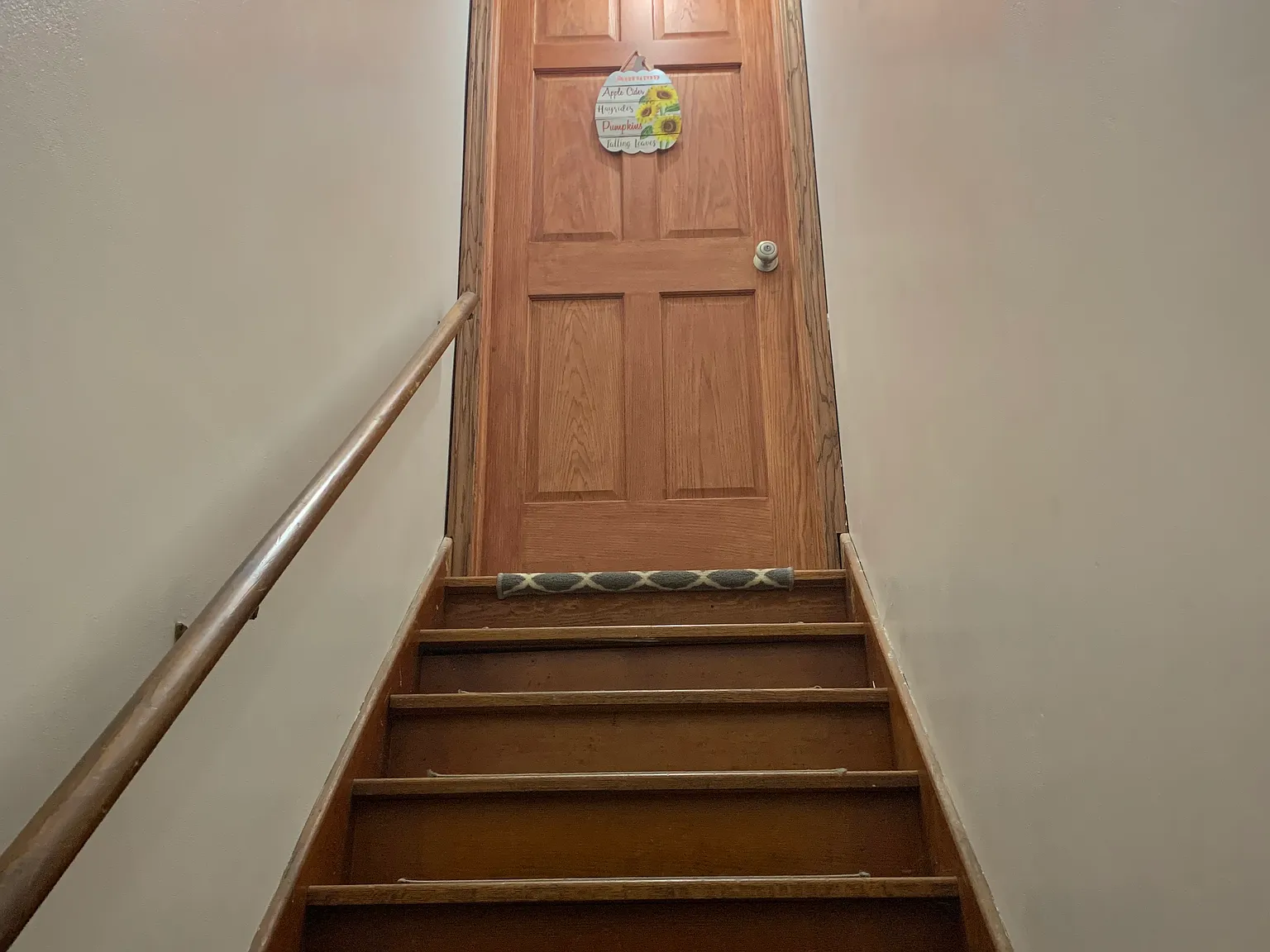 2 bed, 850 sqft, $2,075 — Photo 2